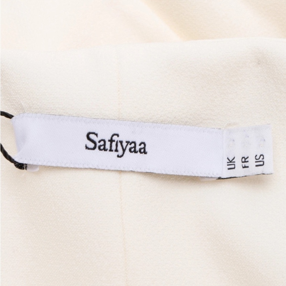 Elegant Safiyaa Strapless White Jumpsuit - Picture 13 of 13